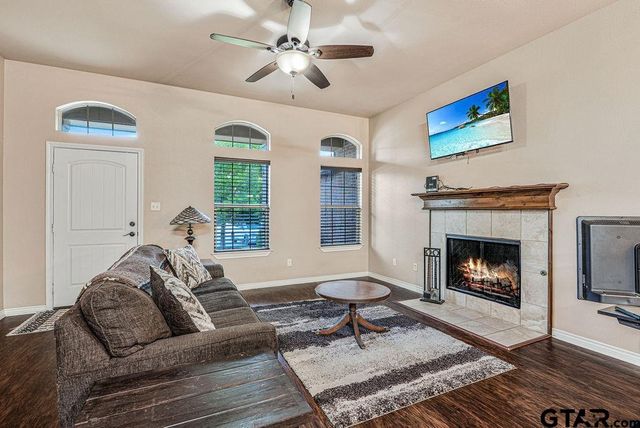 507 Virginia Court, Whitehouse, TX 75791