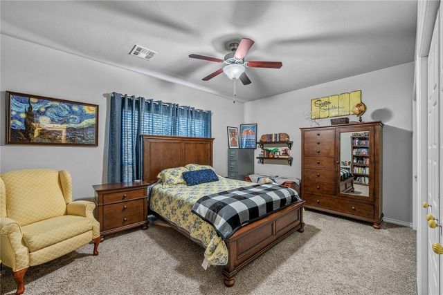 207 Lyla Glen Drive, Washington, OK 73093