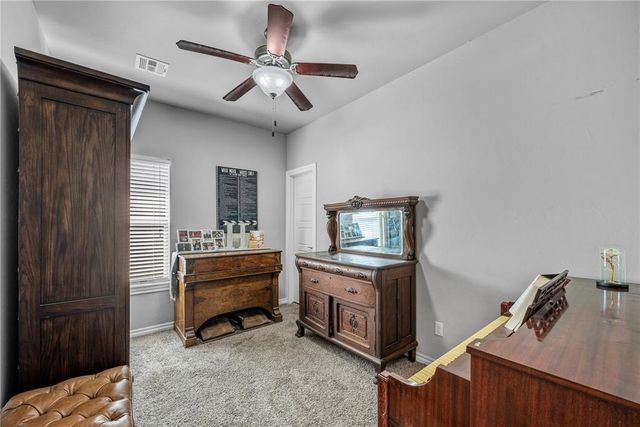 207 Lyla Glen Drive, Washington, OK 73093