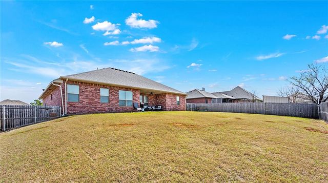 207 Lyla Glen Drive, Washington, OK 73093