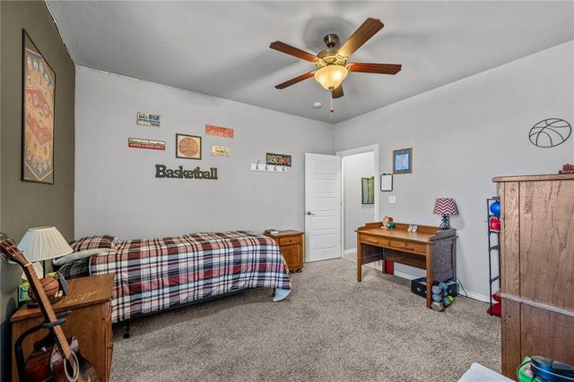 207 Lyla Glen Drive, Washington, OK 73093