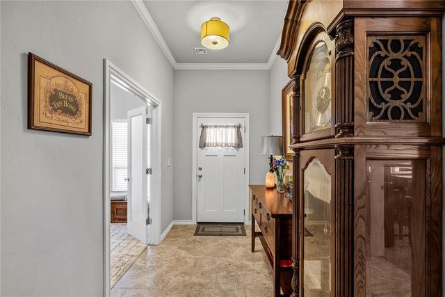207 Lyla Glen Drive, Washington, OK 73093