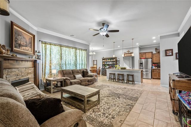 207 Lyla Glen Drive, Washington, OK 73093