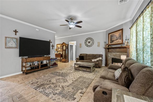 207 Lyla Glen Drive, Washington, OK 73093