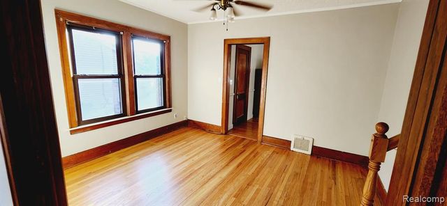 22301 Park Street, Dearborn, MI 48124