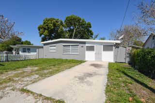 1814 Miami Court, Fort Pierce, FL 34950