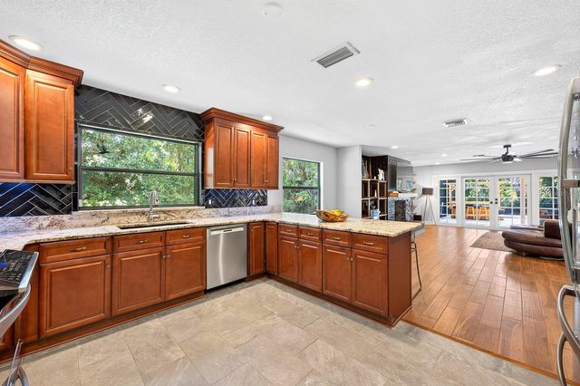 1035 N ELK COURT, Winter Springs, FL 32708
