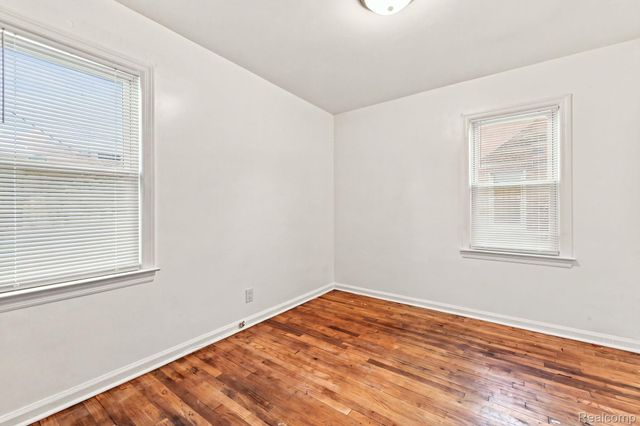 14457 Carlisle Street, Detroit, MI 48205
