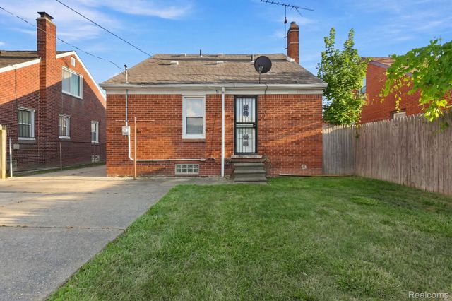 14457 Carlisle Street, Detroit, MI 48205