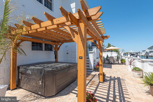 10614 POINT LOOKOUT RD, Ocean City, MD 21842
