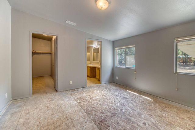 52084 Red Pine, La Pine, OR 97739