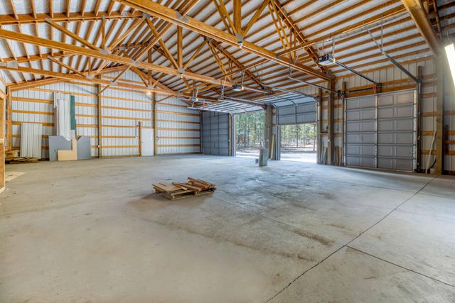 52084 Red Pine, La Pine, OR 97739