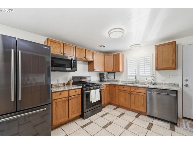 4060 WOOD Ave, Eugene, OR 97402