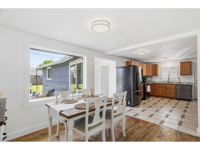 4060 WOOD Ave, Eugene, OR 97402