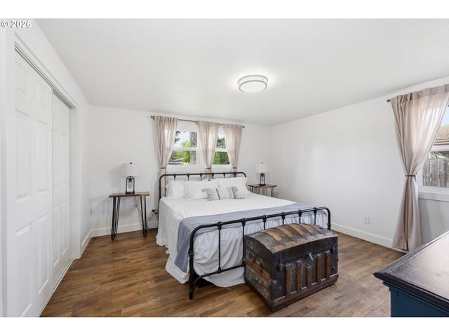 4060 WOOD Ave, Eugene, OR 97402