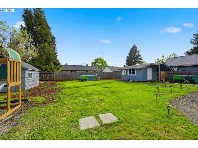 4060 WOOD Ave, Eugene, OR 97402