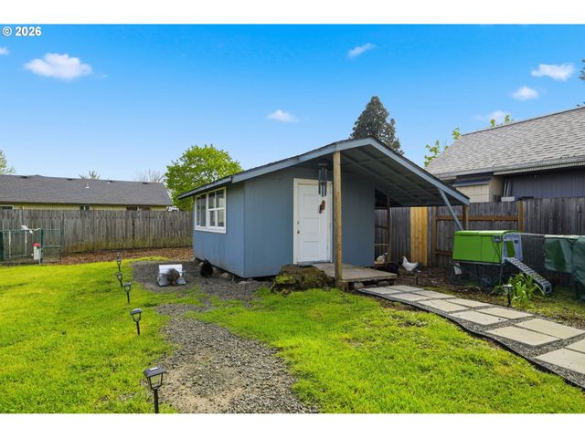 4060 WOOD Ave, Eugene, OR 97402