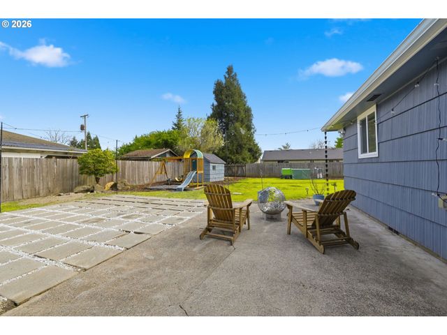 4060 WOOD Ave, Eugene, OR 97402