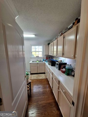 250 Weatherly Drive, Baxley, GA 31513