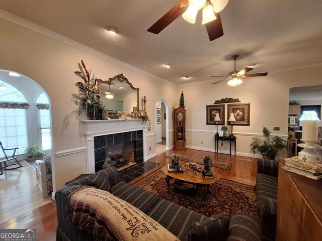 250 Weatherly Drive, Baxley, GA 31513