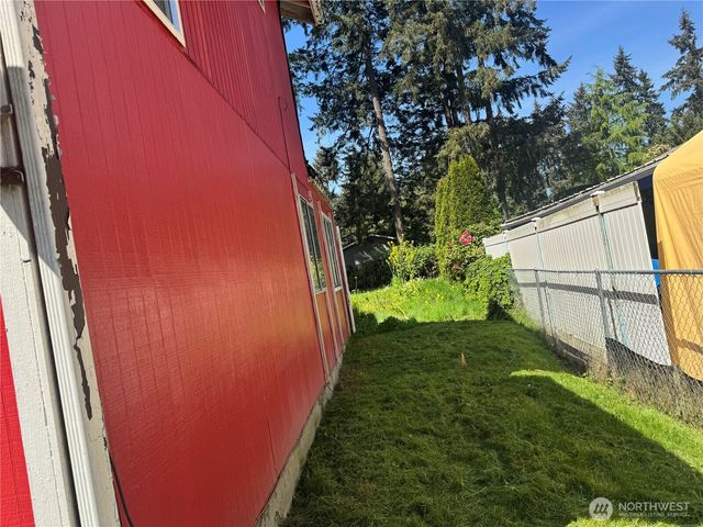 2924 Forest Ridge Court S, Puyallup, WA 98374