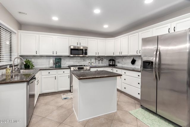 9696 E SHEENA Drive, Scottsdale, AZ 85260
