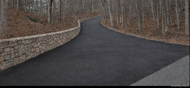 517A Old Chappaqua Road, Briarcliff Manor, NY 10510