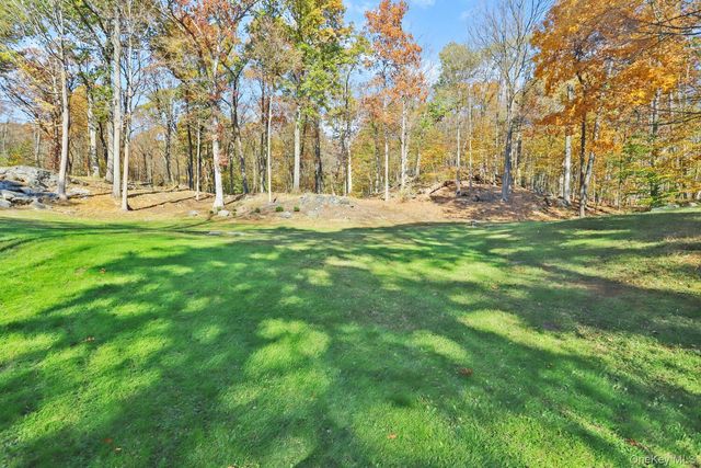 517A Old Chappaqua Road, Briarcliff Manor, NY 10510