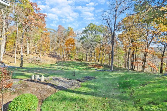 517A Old Chappaqua Road, Briarcliff Manor, NY 10510