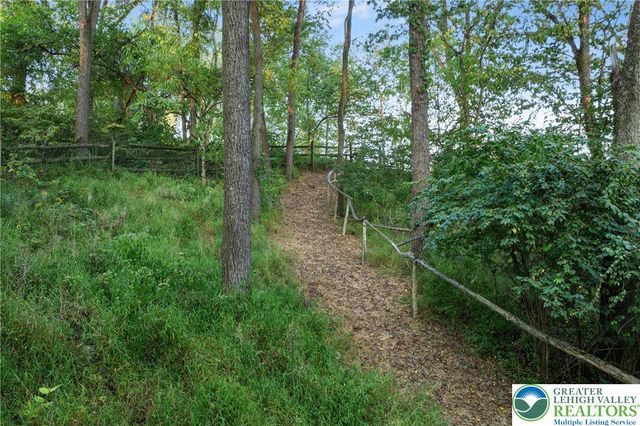 Little Creek Road, Lower Mt Bethel Twp, PA 18013