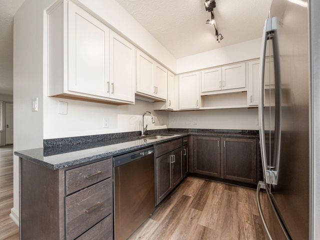 428 Edinburgh Road, Dublin, OH 43017