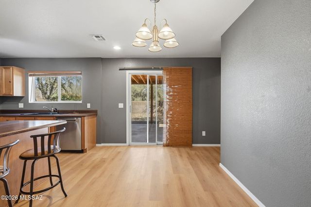 3334 N Sierra Springs Drive, Tucson, AZ 85712