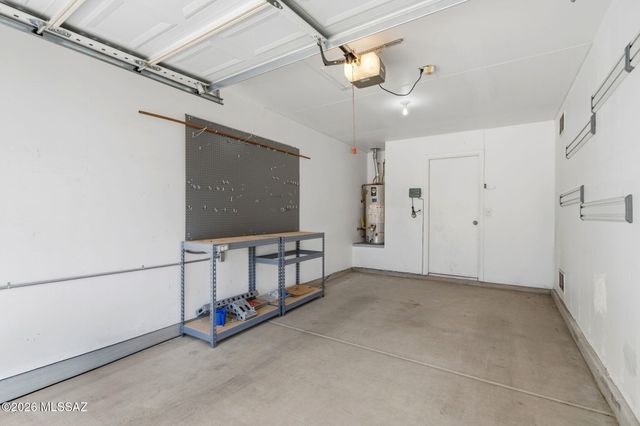 3334 N Sierra Springs Drive, Tucson, AZ 85712