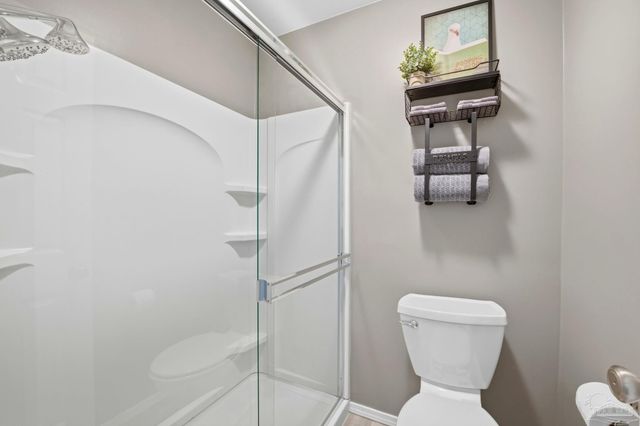 105 Bear Dr, Gulf Breeze, FL 32561