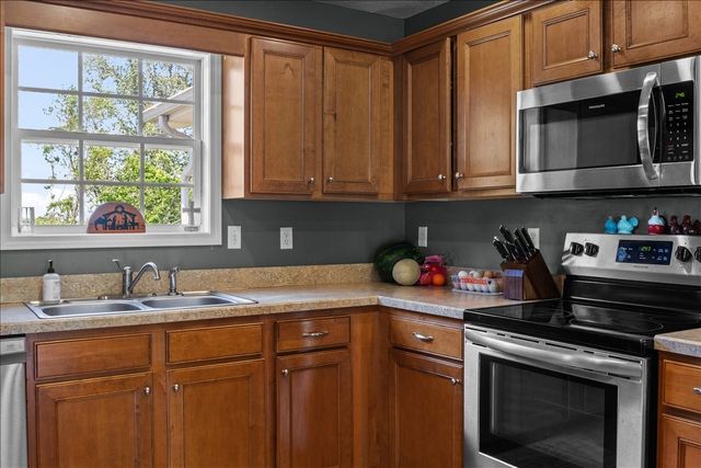 109 Bessie Clark Rd, Erin, TN 37061