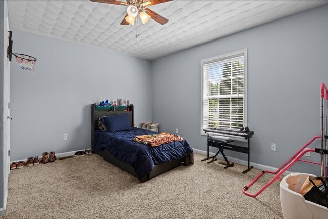 109 Bessie Clark Rd, Erin, TN 37061