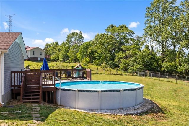 109 Bessie Clark Rd, Erin, TN 37061