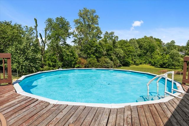 109 Bessie Clark Rd, Erin, TN 37061