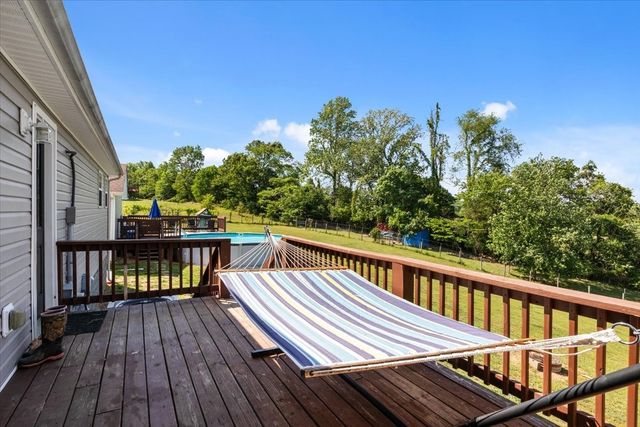 109 Bessie Clark Rd, Erin, TN 37061