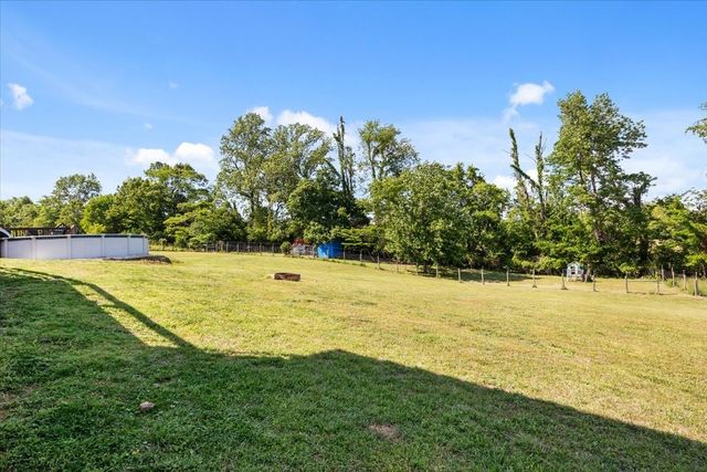109 Bessie Clark Rd, Erin, TN 37061