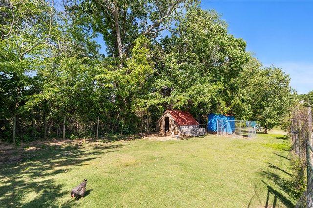109 Bessie Clark Rd, Erin, TN 37061
