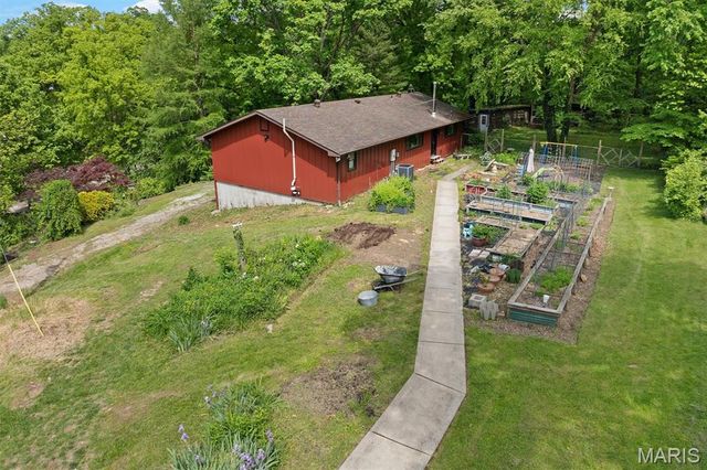 103 Alpine Lane, Caseyville, IL 62232