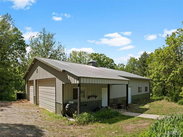 103 Alpine Lane, Caseyville, IL 62232
