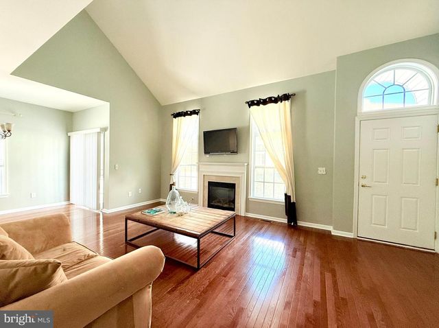 5201 SCHINDLER DR SOUTH S, Monmouth Junction, NJ 08852