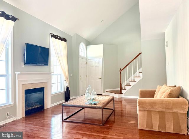 5201 SCHINDLER DR SOUTH S, Monmouth Junction, NJ 08852