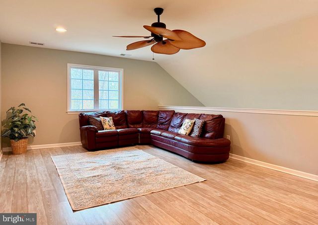 5201 SCHINDLER DR SOUTH S, Monmouth Junction, NJ 08852