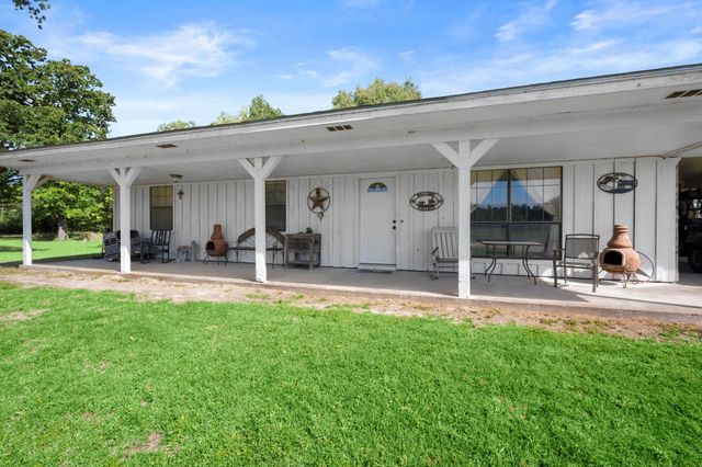 4856 N Fm 356, Onalaska, TX 77360