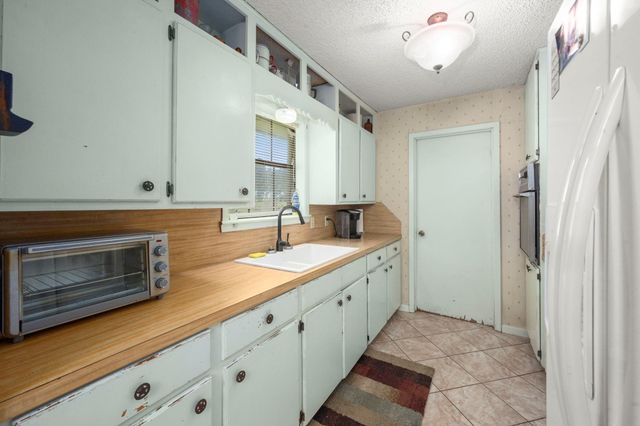 4856 N Fm 356, Onalaska, TX 77360
