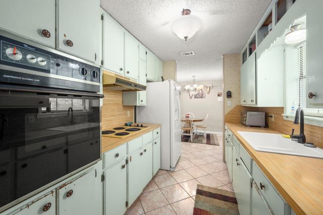 4856 N Fm 356, Onalaska, TX 77360