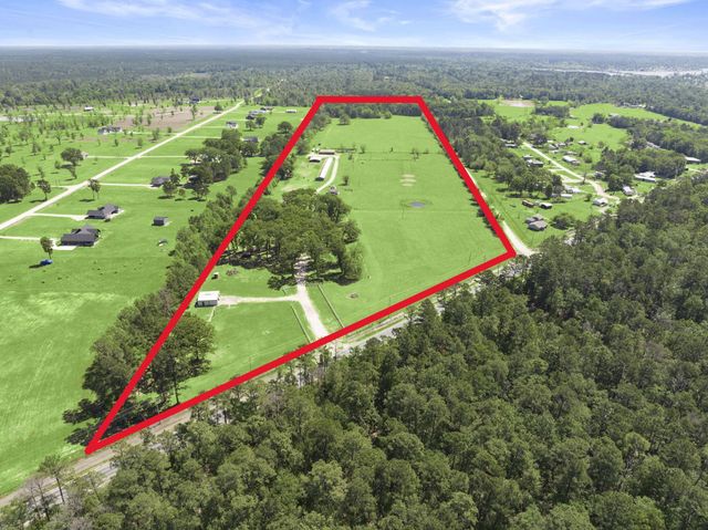 4856 N Fm 356, Onalaska, TX 77360